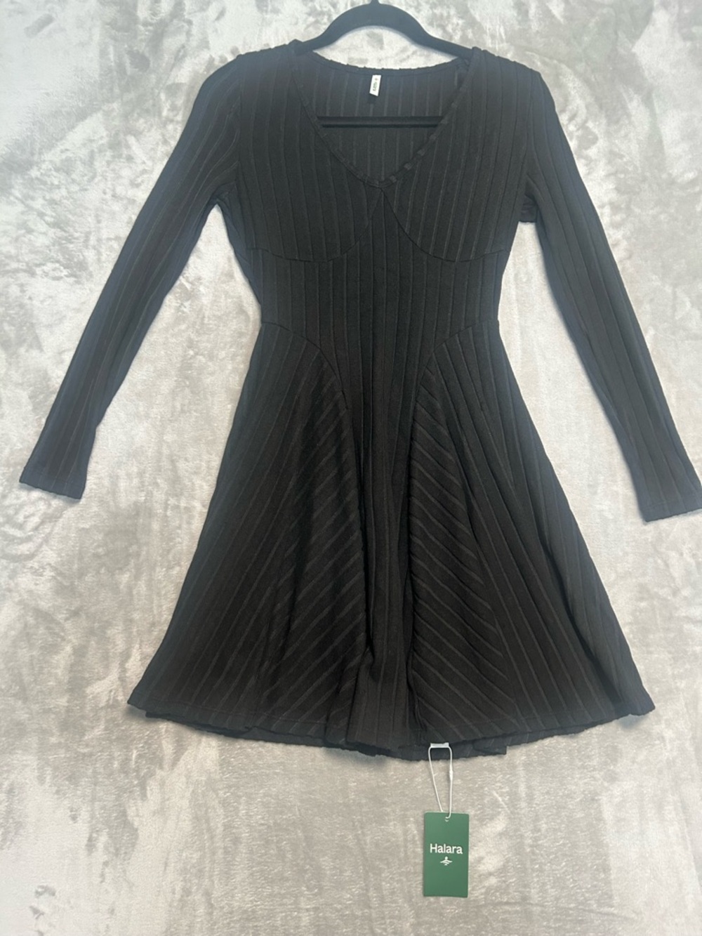 Halara Ribbed Knit V Neck Long Sleeve Flare Mini Casual Dress Women’s XS Black